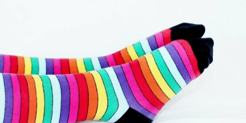 How to choose Custom Socks by foot size | CustomSocks Blog