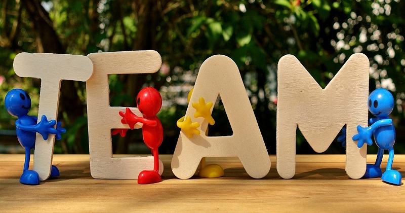 9 Top Corporate Gifts for Coworkers