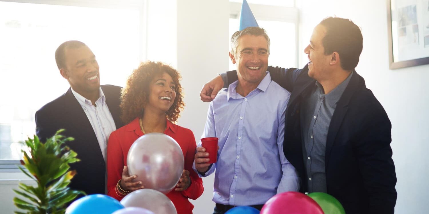 7 Best Birthday Gifts For Employees 7 Best Birthday Gifts For Employees